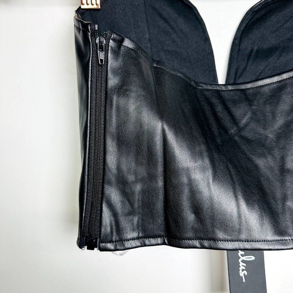 Lulus NWT Fierce Favorite Vegan Leather Strapless Bustier Crop Top Black Medium - Picture 4 of 6